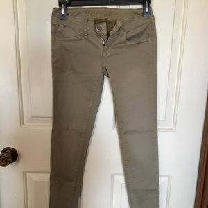 American Eagle Khaki Jeggings